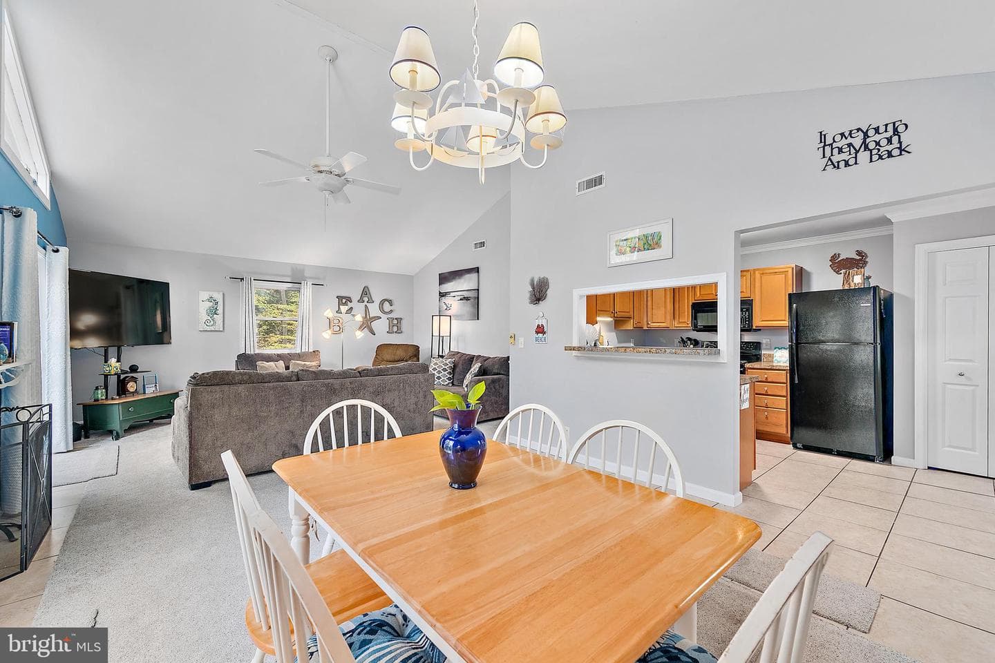 54 Cannon Drive photo 8