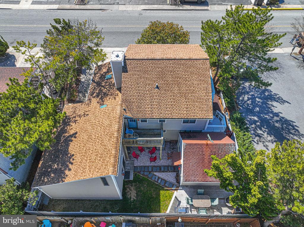 148 Jamestown Road photo 40