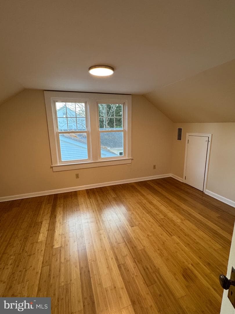 902 Cedar Street photo 21