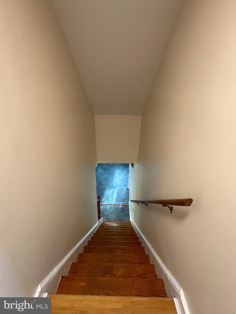902 Cedar Street photo 22
