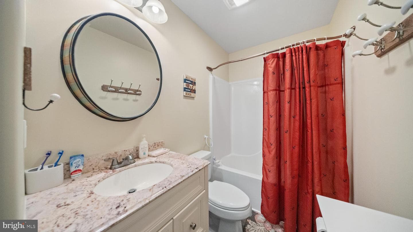 128 Sandyhook Road photo 21
