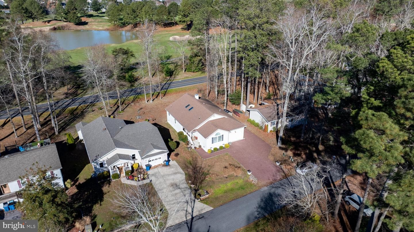 128 Sandyhook Road photo 26