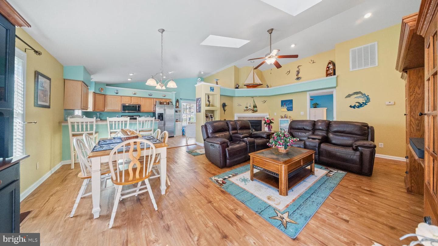 128 Sandyhook Road photo 6