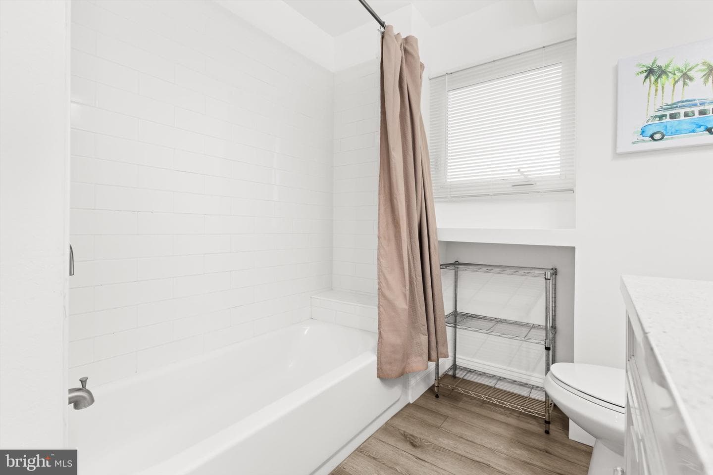 2801 N Baltimore Avenue #103 photo 28