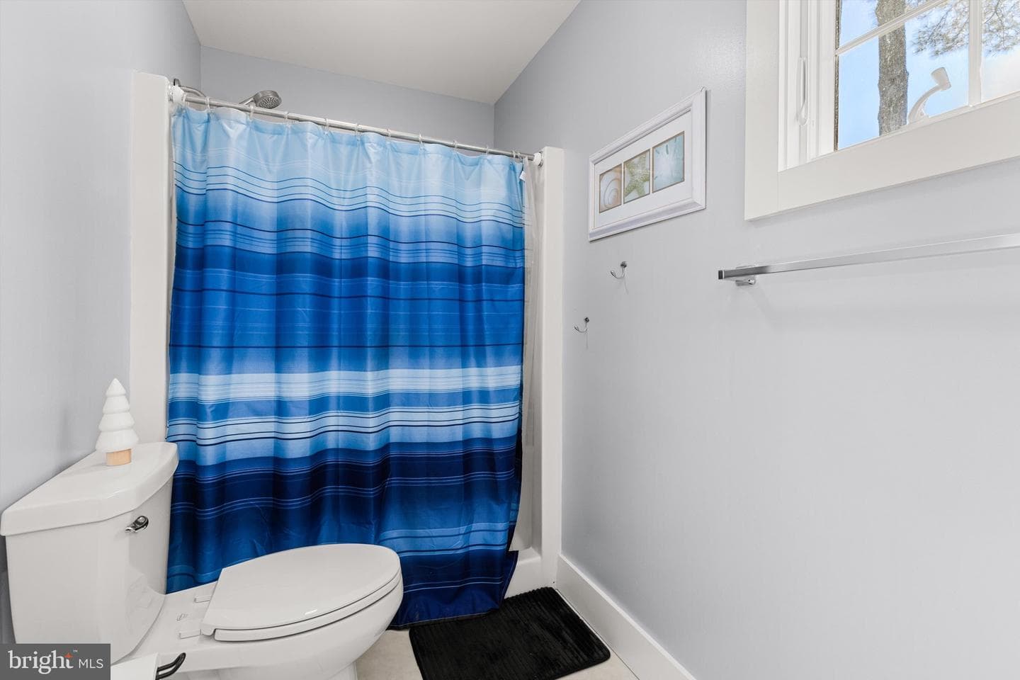 178 Teal Circle photo 38