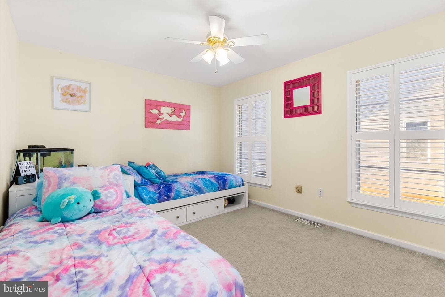 178 Teal Circle photo 39