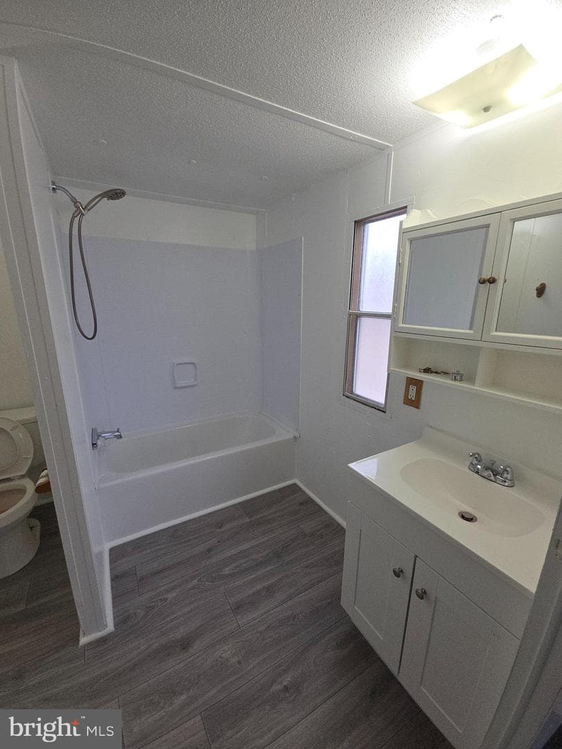 4008 Market Street photo 12