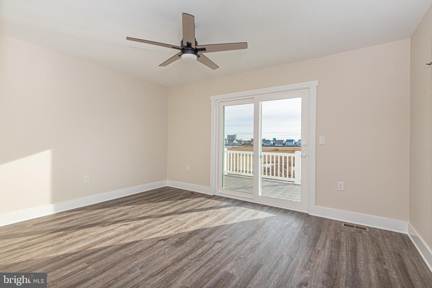 163 Jamestown Road photo 36