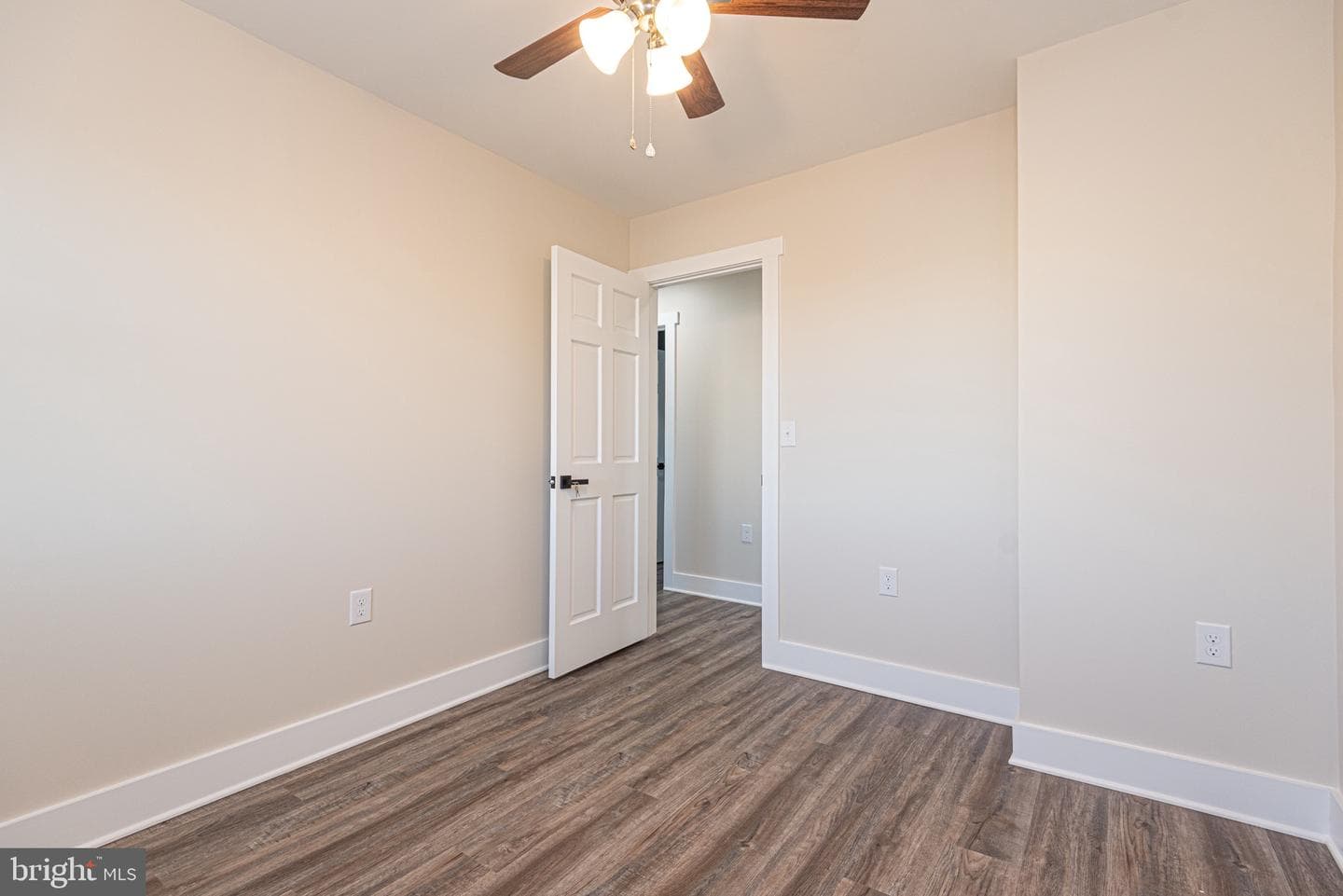 163 Jamestown Road photo 50