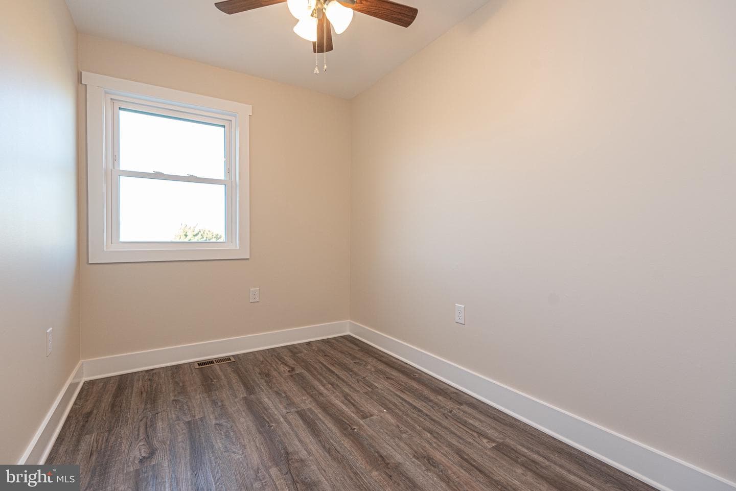 163 Jamestown Road photo 51