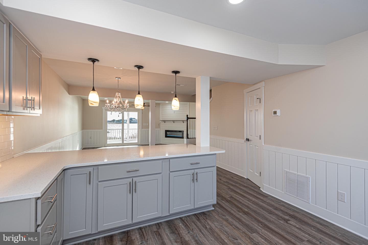 163 Jamestown Road photo 8