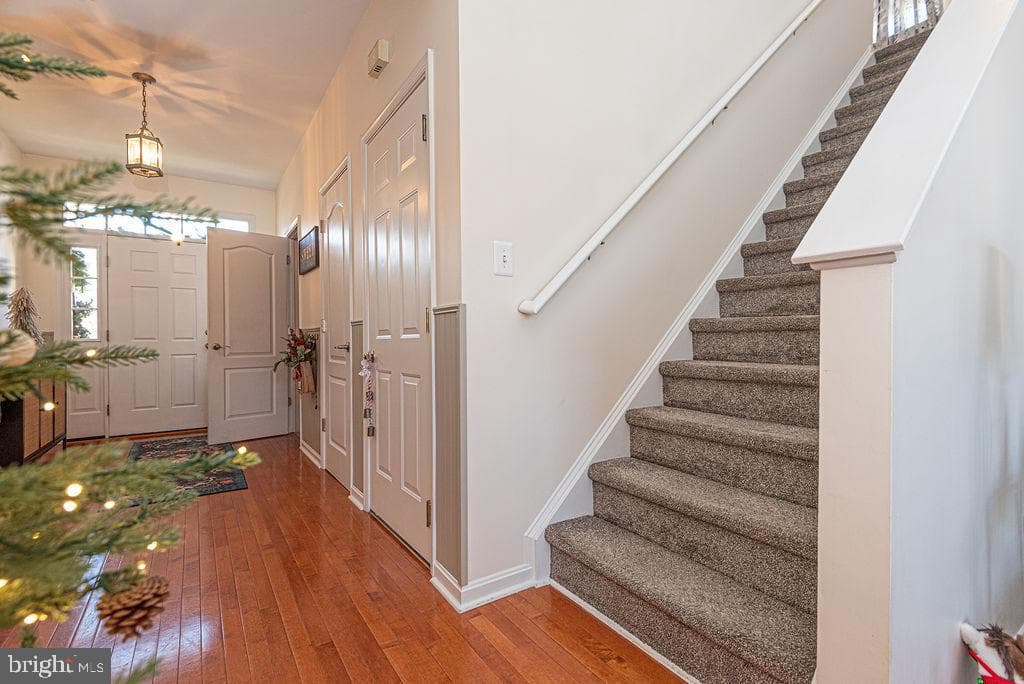 207 Enterprise Drive photo 26