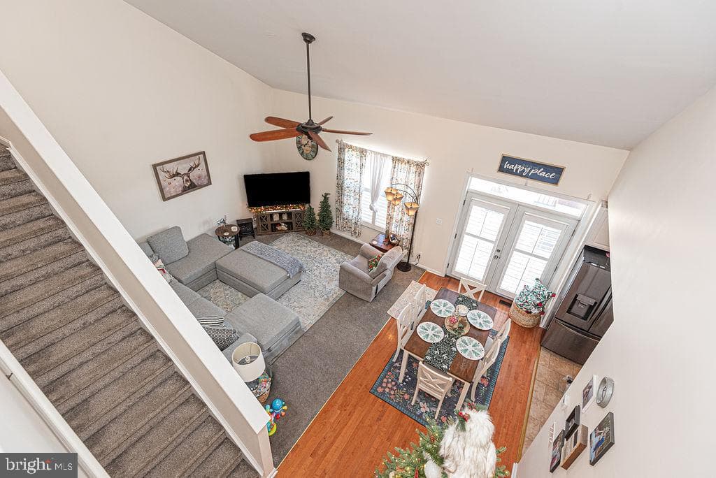 207 Enterprise Drive photo 42