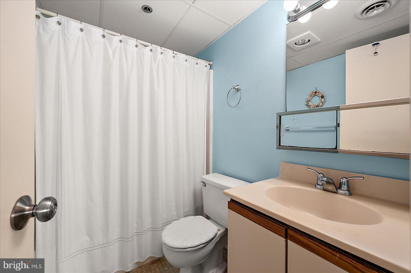 5801 Atlantic Avenue #101 photo 28