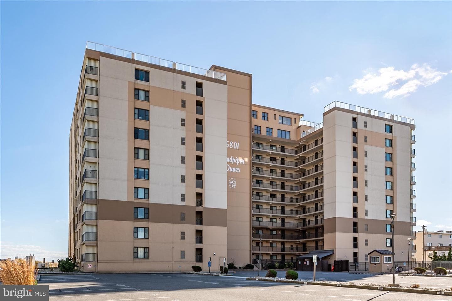 5801 Atlantic Avenue #101 photo 42
