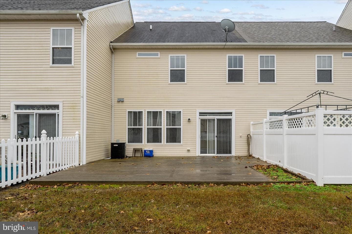 372 Schooner Lane photo 36