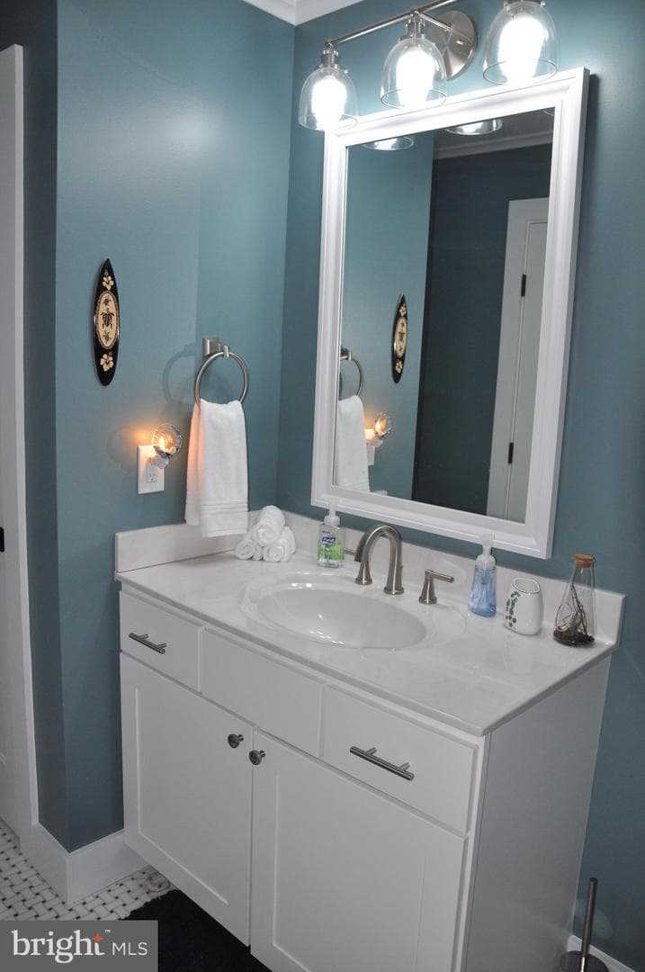 902 Edgewater Avenue #502 photo 23