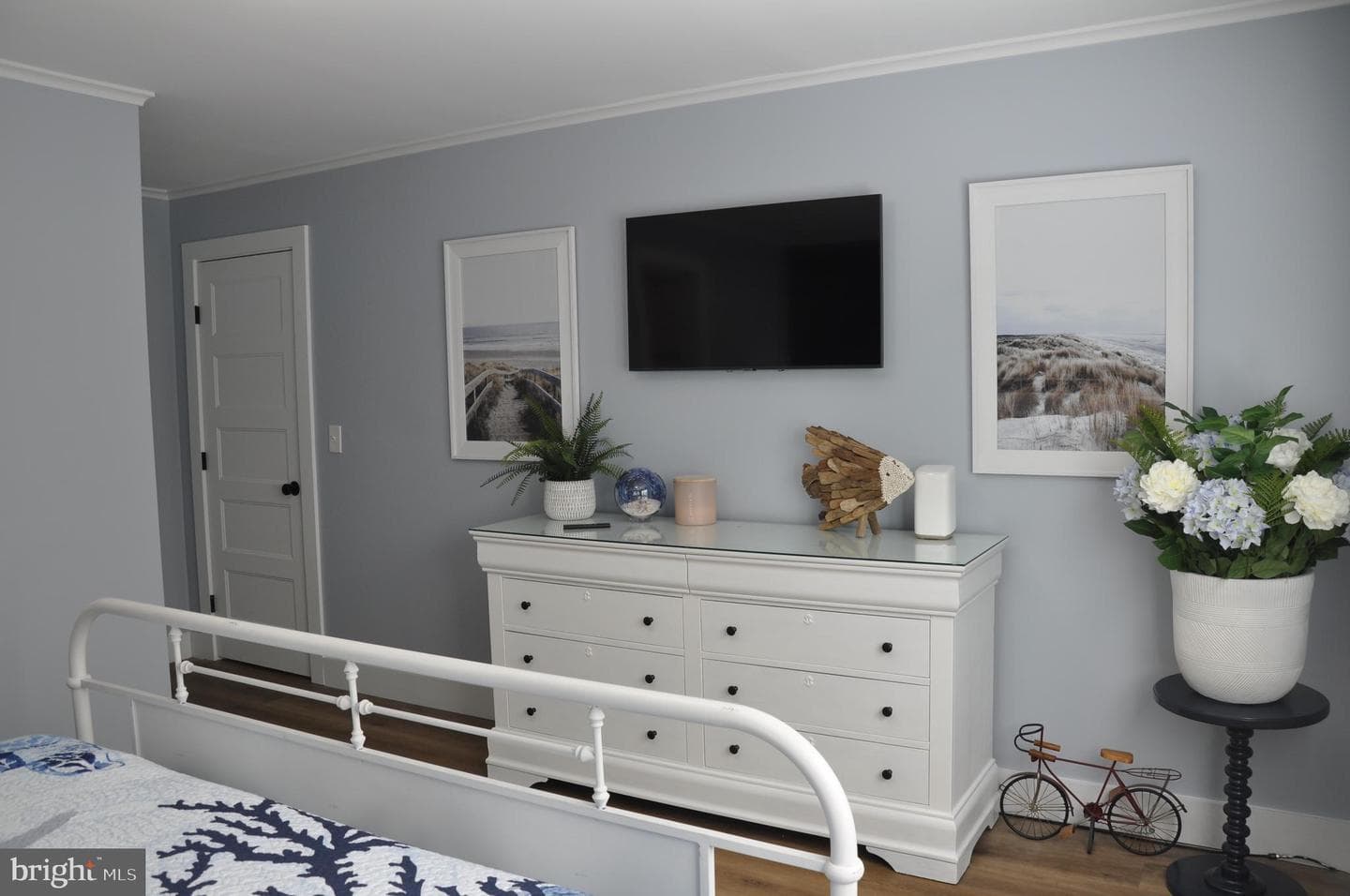 902 Edgewater Avenue #502 photo 32