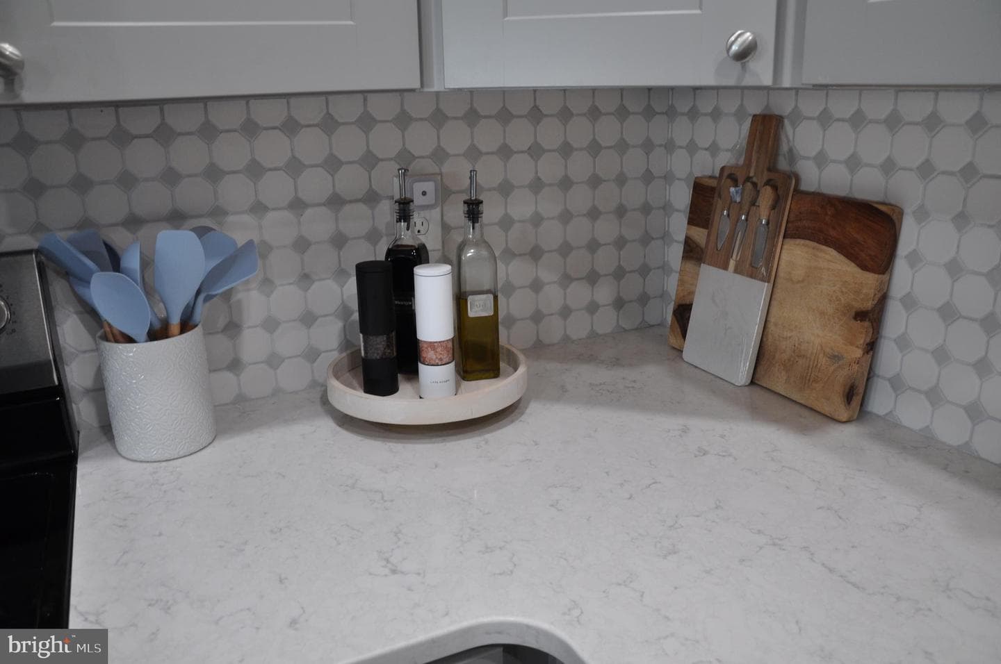 902 Edgewater Avenue #502 photo 7