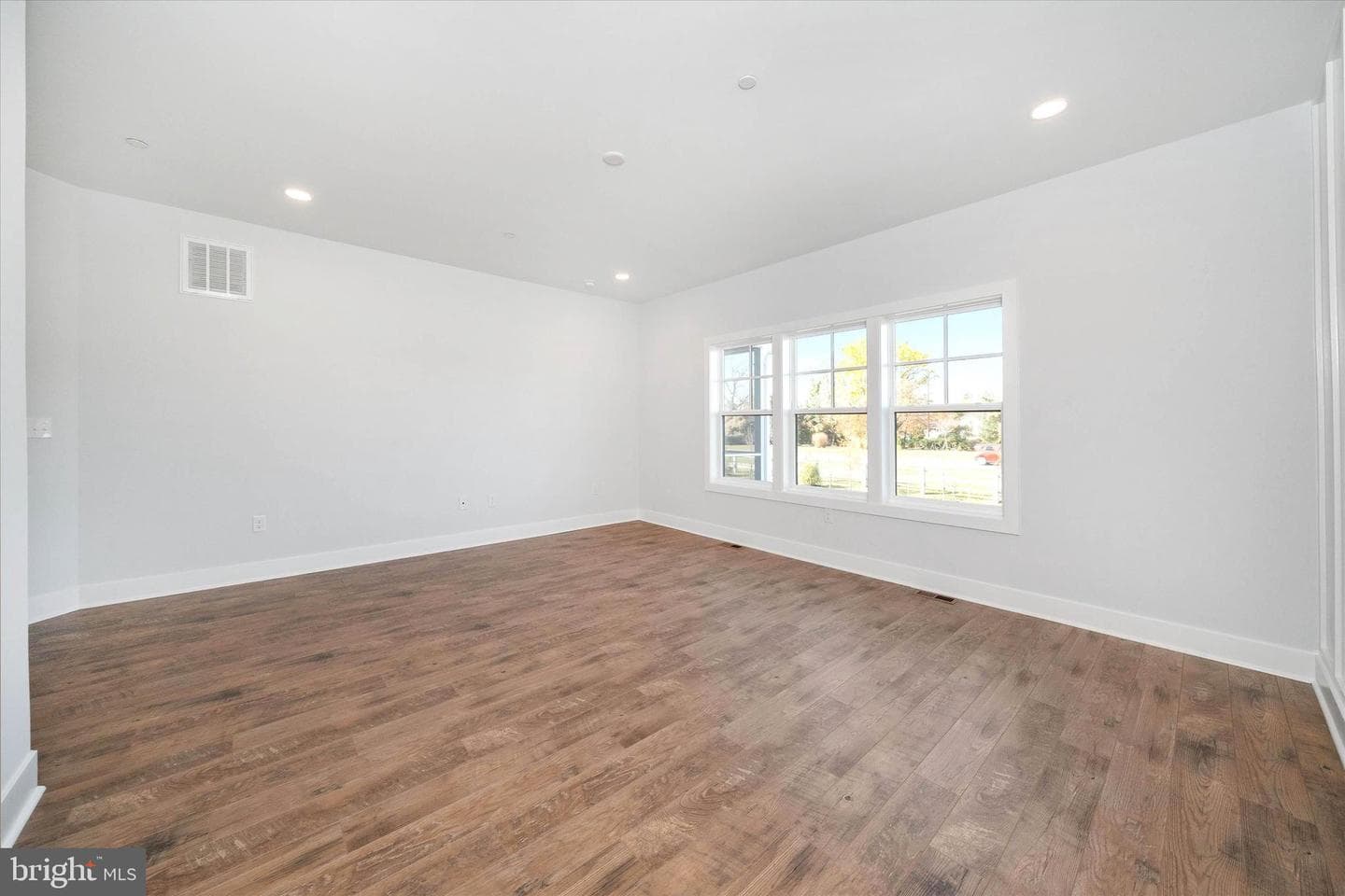 11809 River Run Ln photo 77