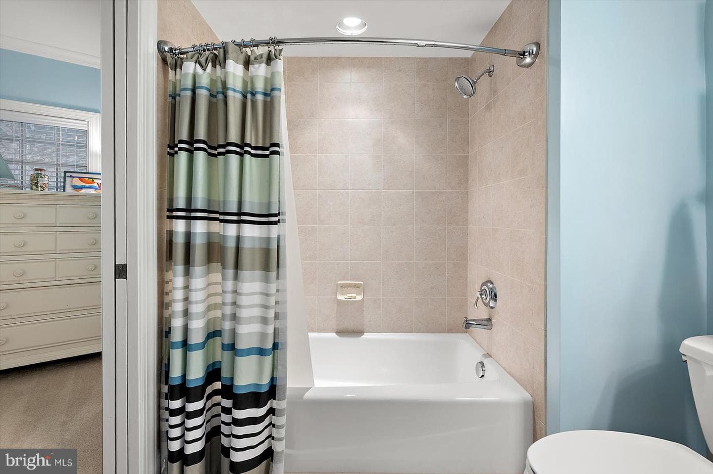8 60th St # 302 photo 64
