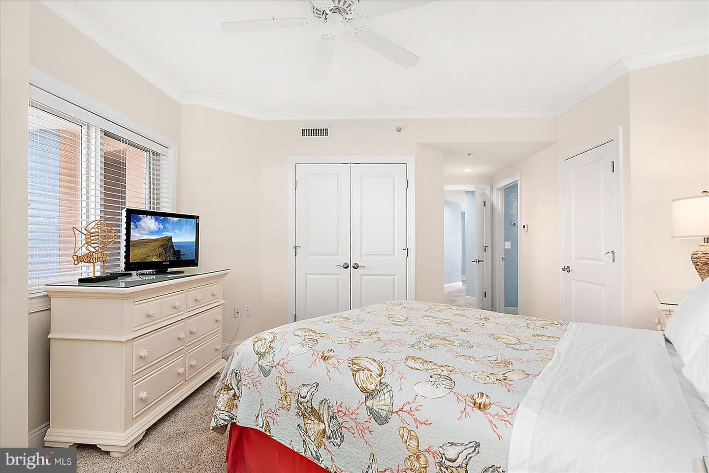 8 60th Street #902 photo 23