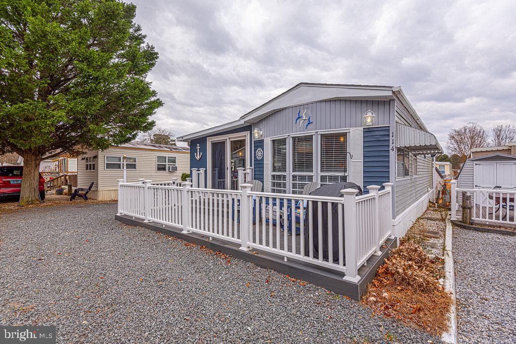 114 Skipjack Circle photo 10