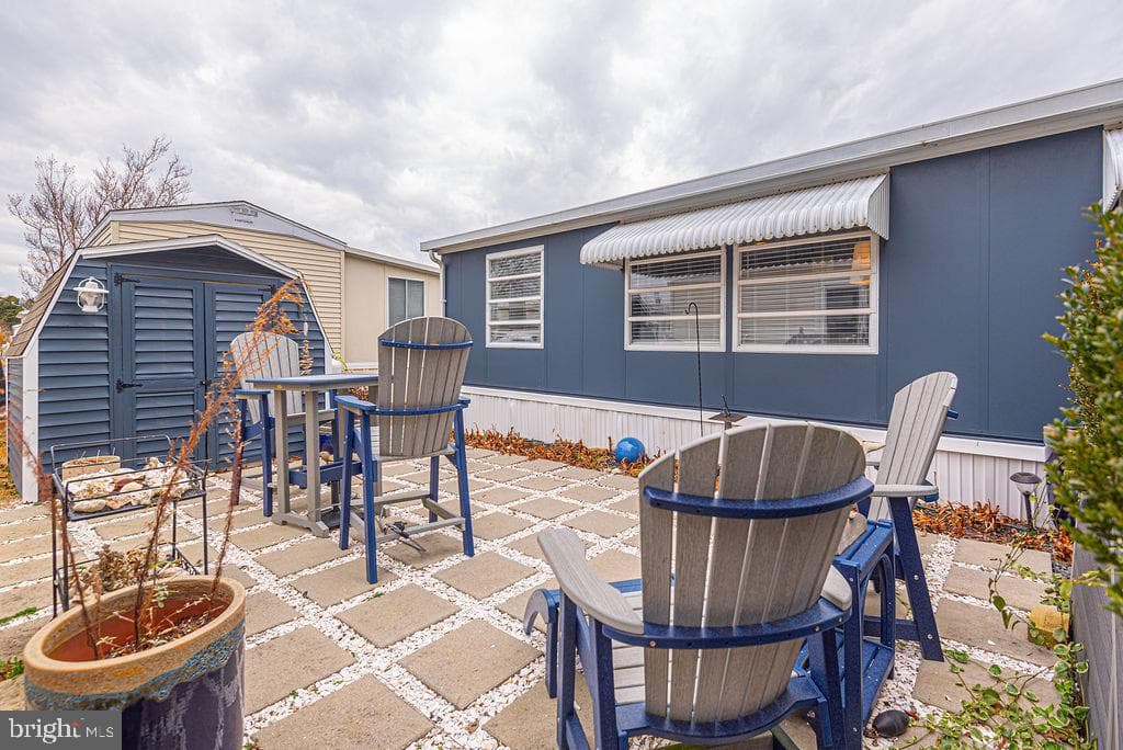 114 Skipjack Circle photo 4