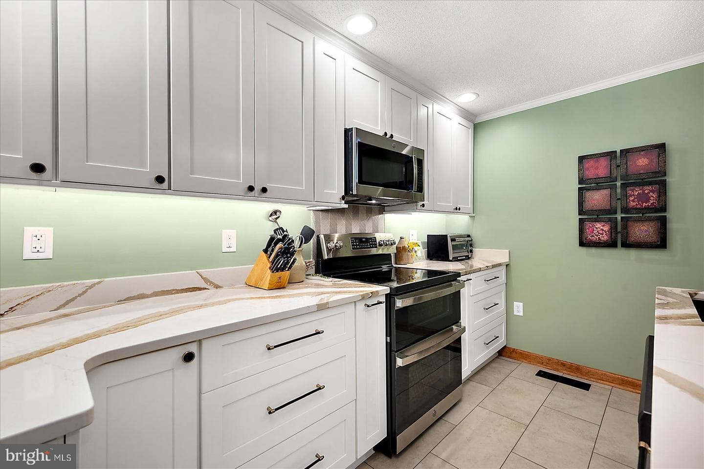 10135 Waterview Drive photo 31