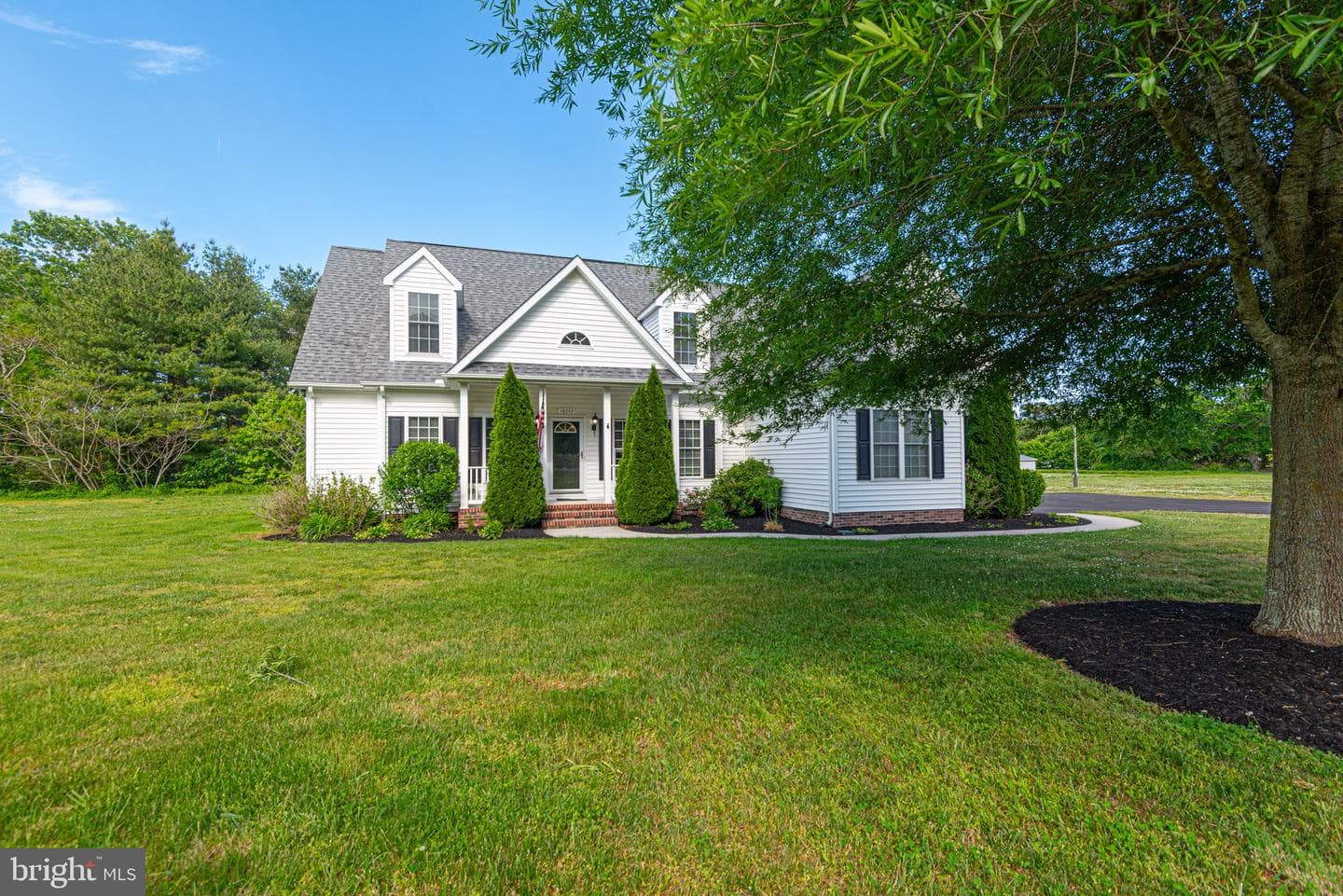 10342 Friendship Road, Berlin