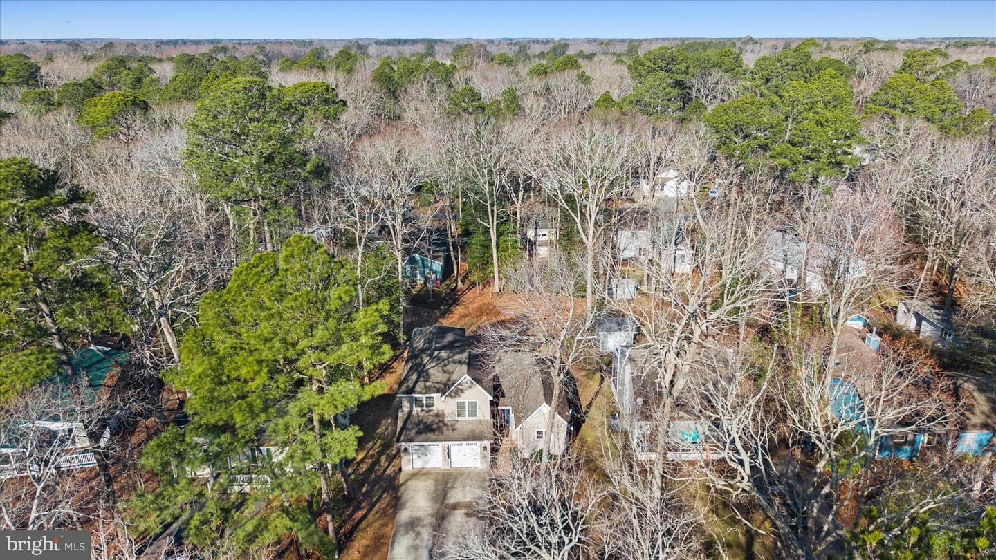 8 Edgewood Drive photo 34