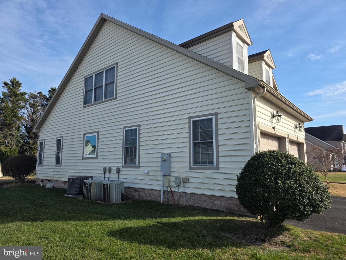 2014 Orchard Drive photo 3