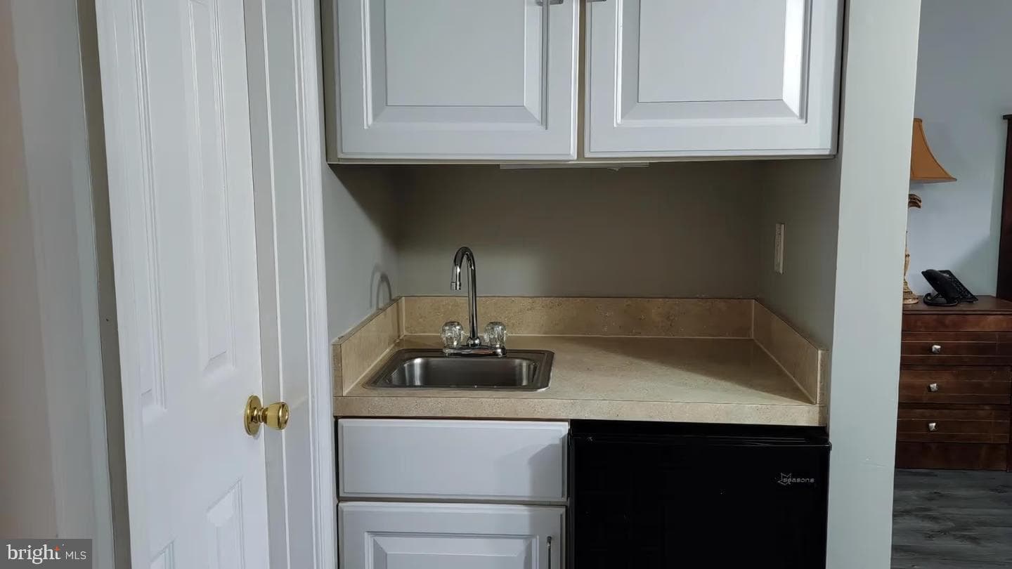105 Edward Taylor Drive #unit # 251 Week # 36 photo 14