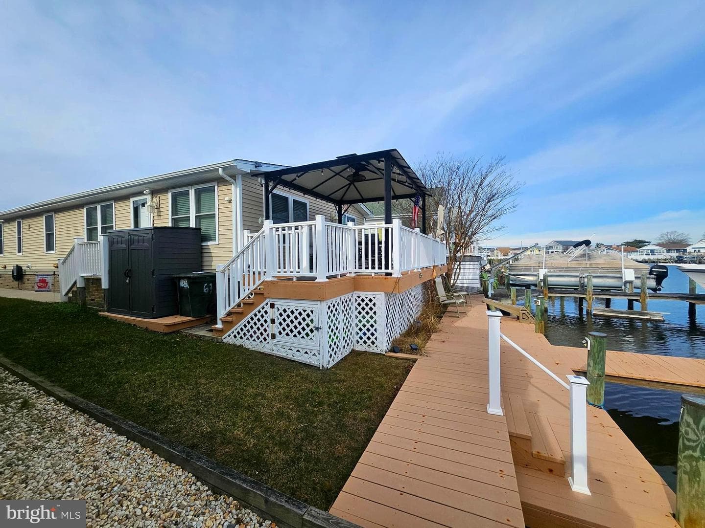 632 Gulf Stream Drive photo 5