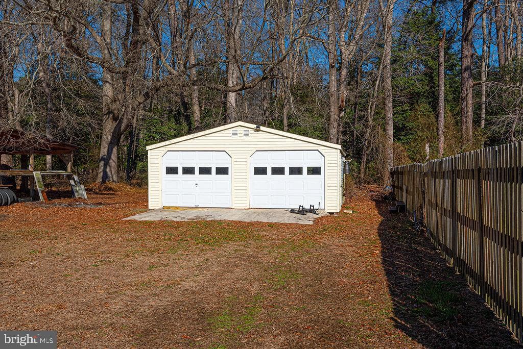 11901 Back Creek Rd photo 6