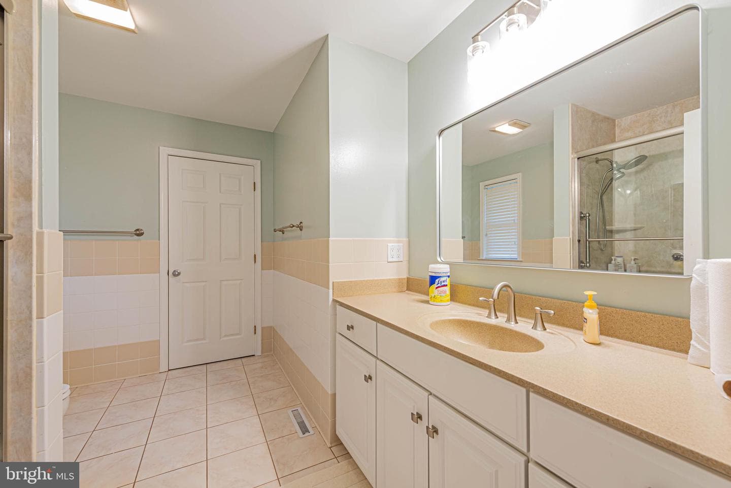 12533 Whispering Woods Drive photo 33