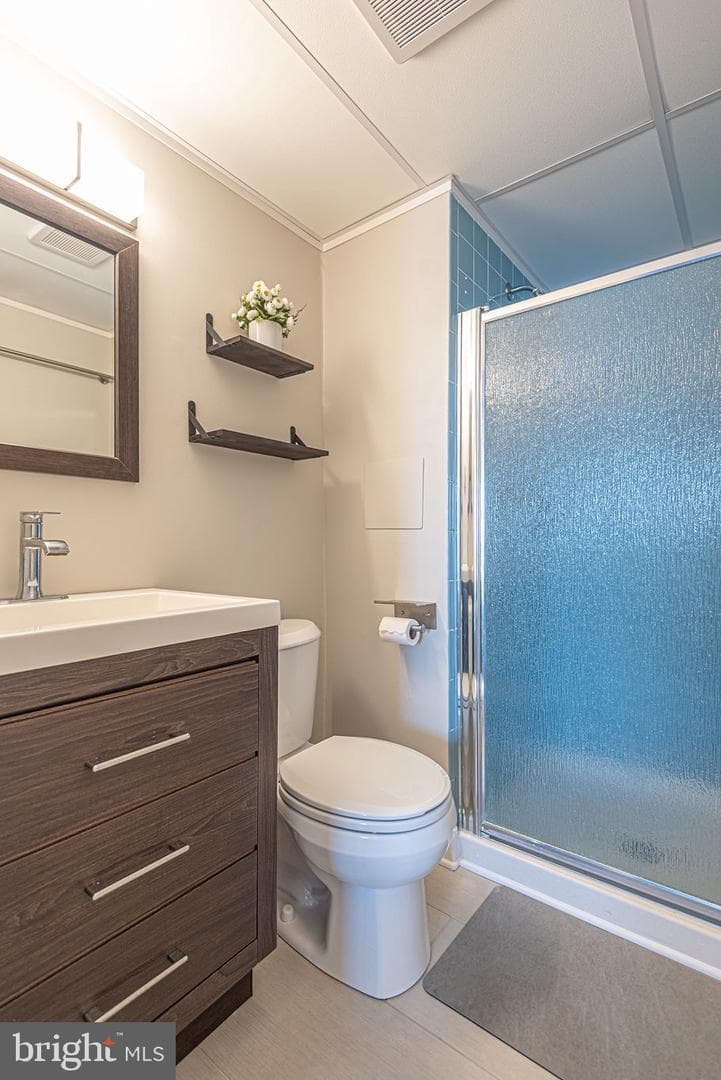 745 Mooring Road #105 photo 22