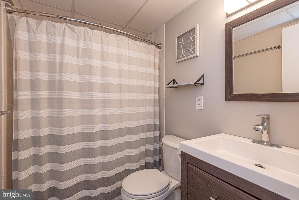 745 Mooring Road #105 photo 27