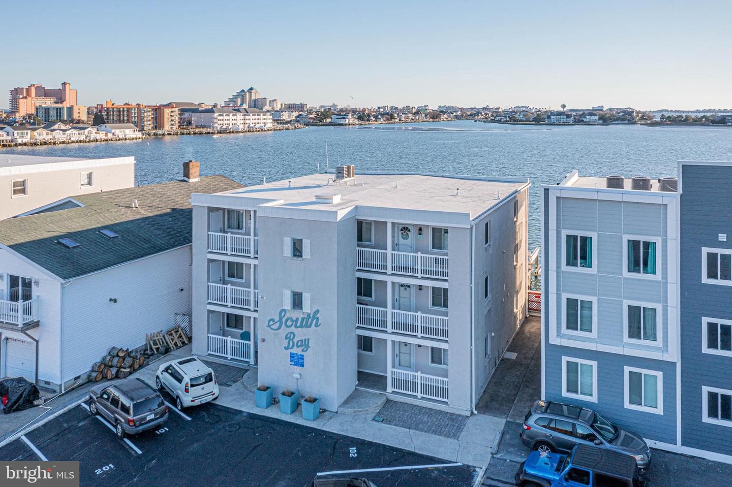 411 Bayshore Drive #101 photo 29