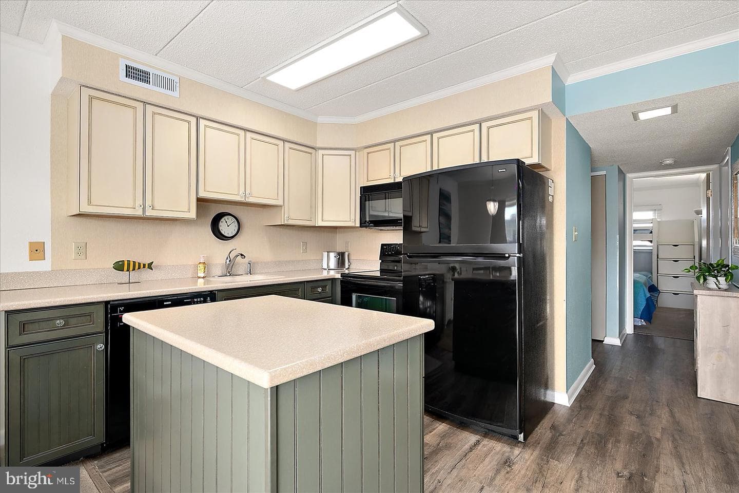 4 46th Street #307 photo 11