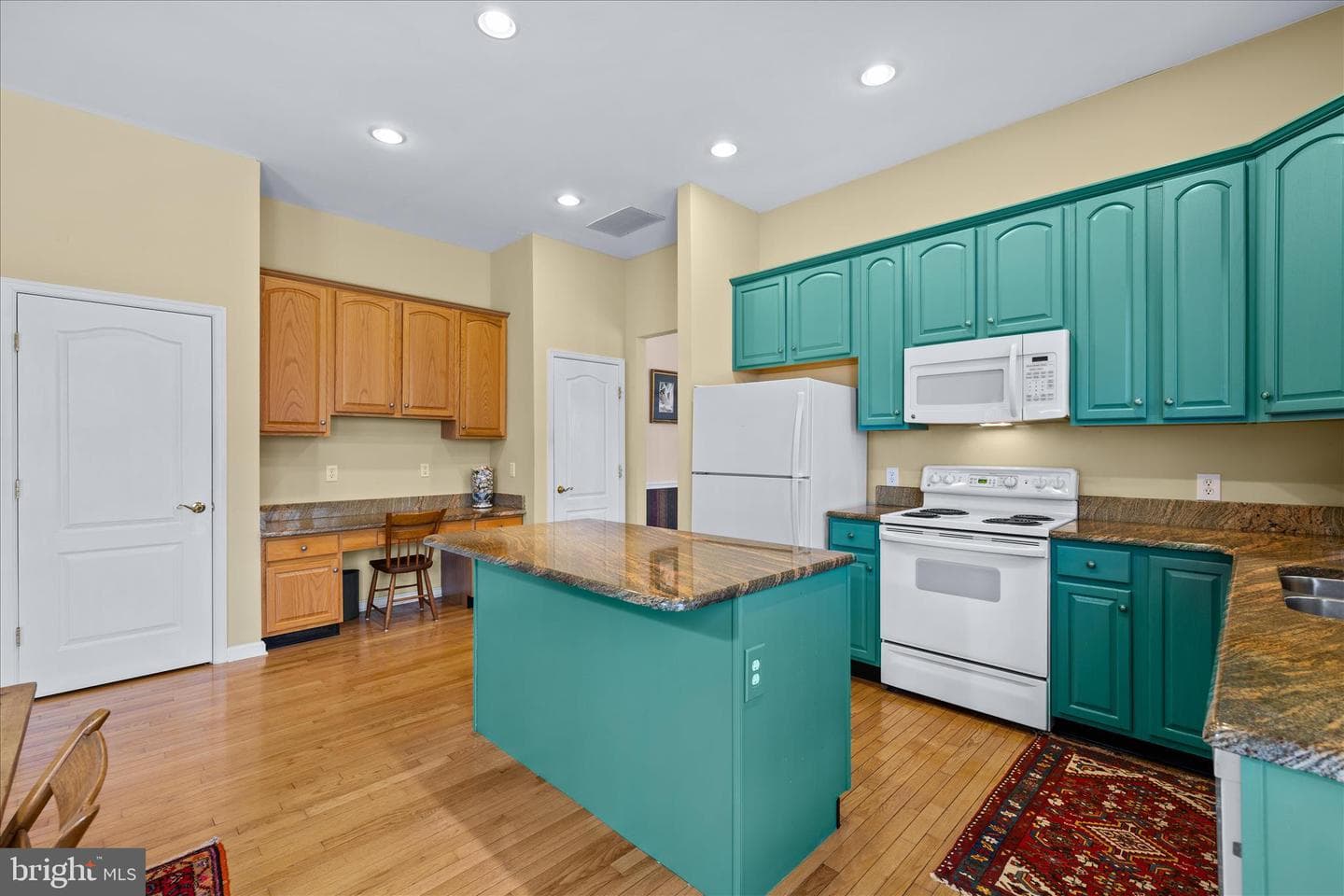 5 Freeport Lane photo 20