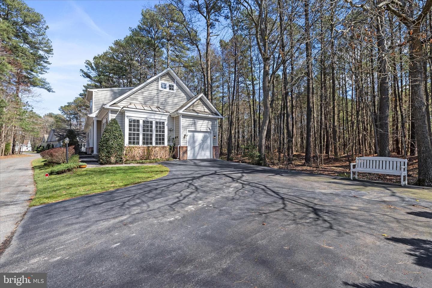 5 Freeport Lane photo 4