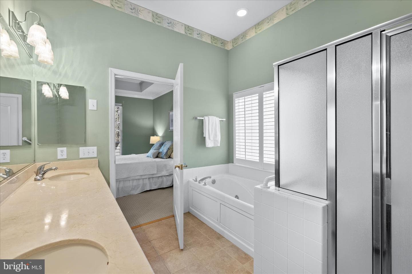 5 Freeport Lane photo 41
