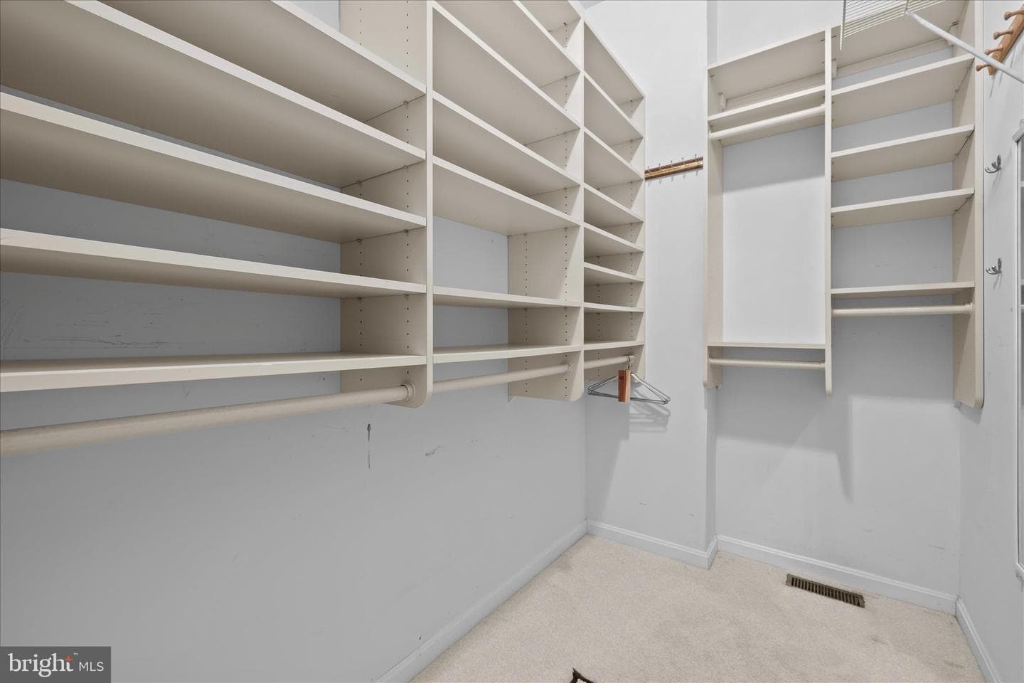 5 Freeport Lane photo 42