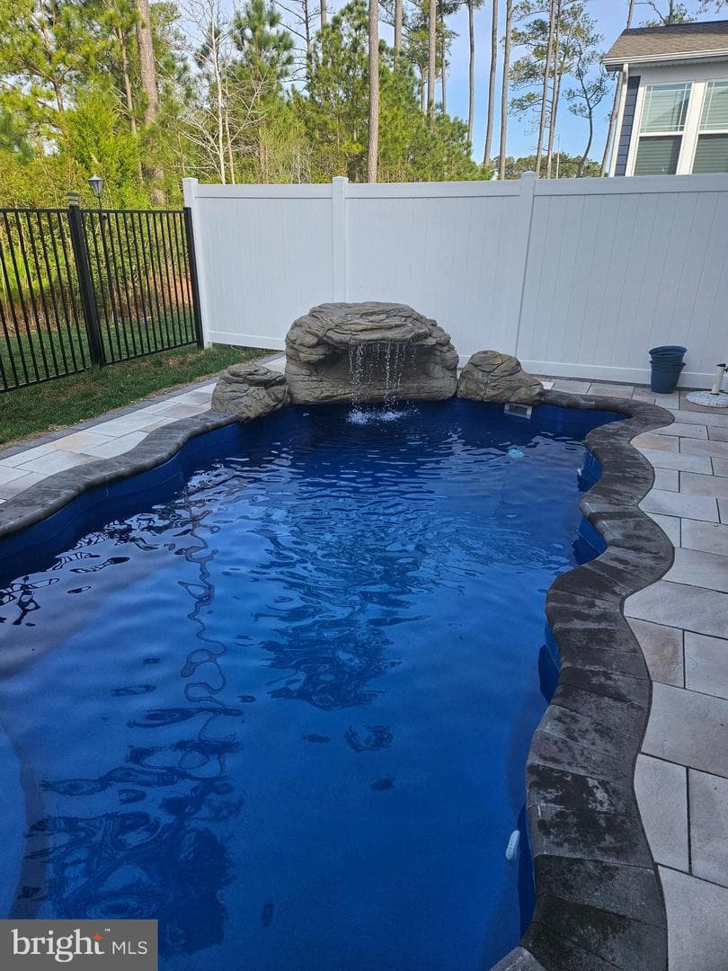 10311 Quarter Deck Lane photo 11