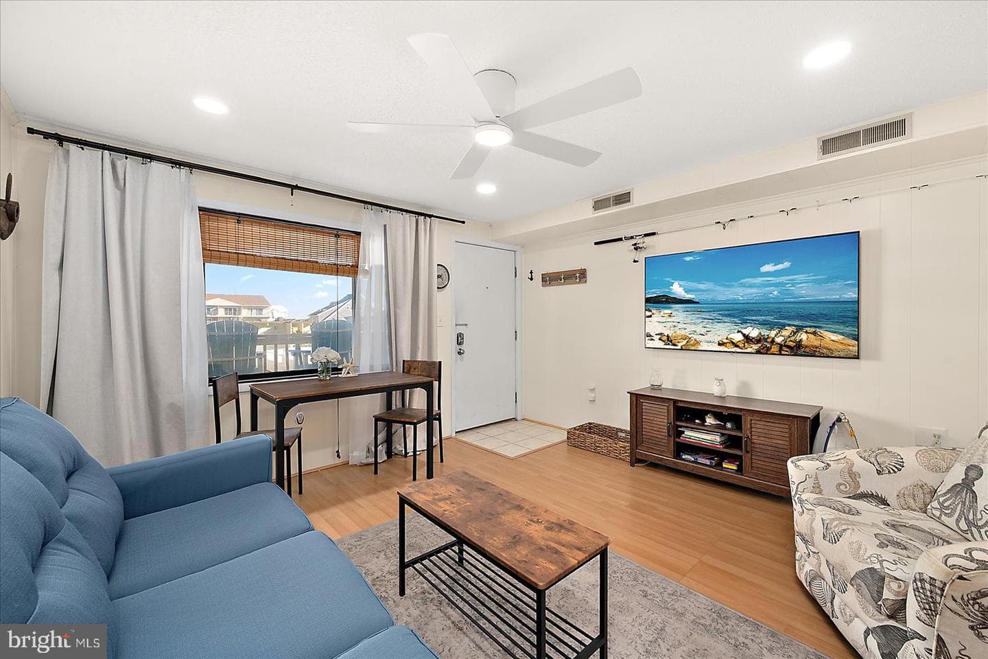 9 41st Street #320 photo 6