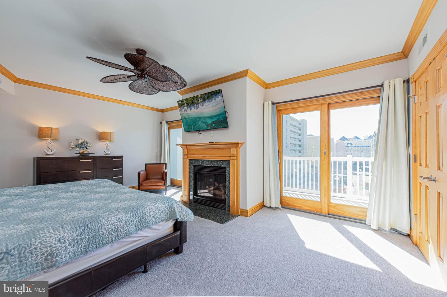 6301 Atlantic Avenue #403 photo 28
