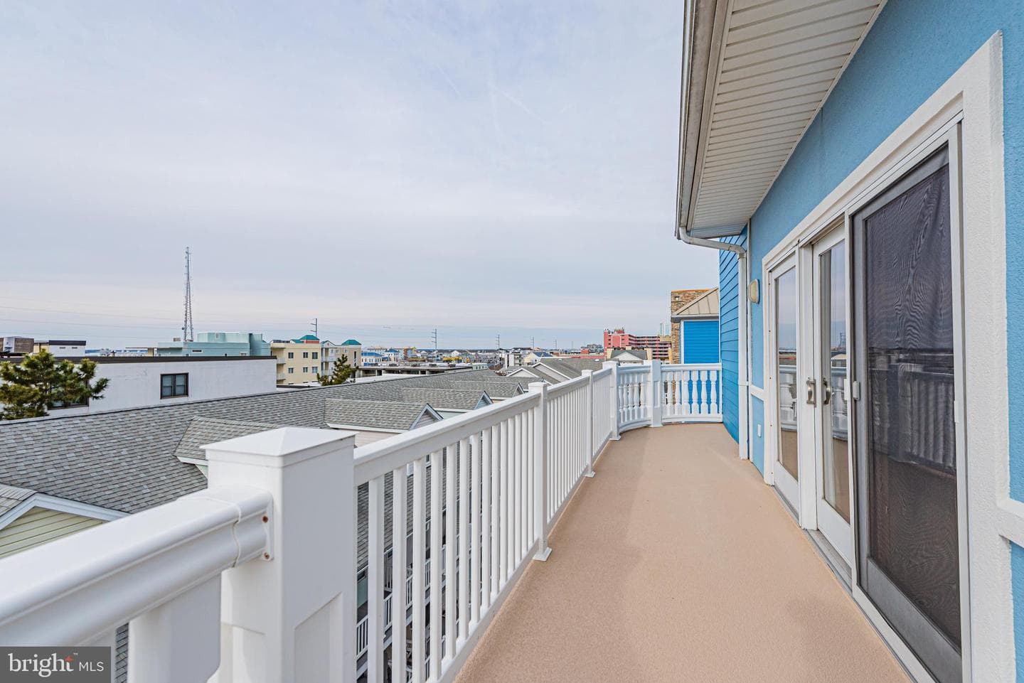 6301 Atlantic Avenue #403 photo 36