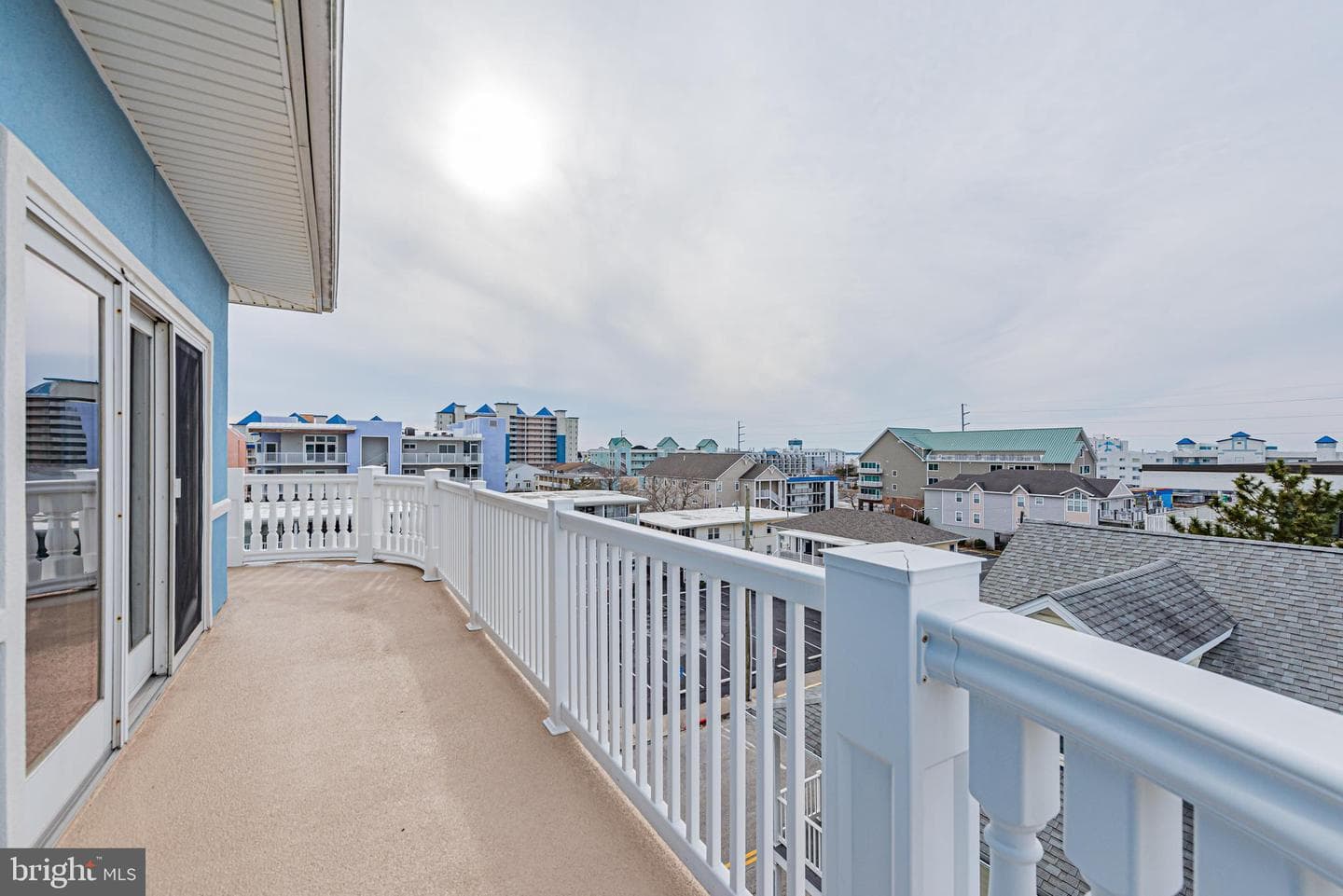 6301 Atlantic Avenue #403 photo 38