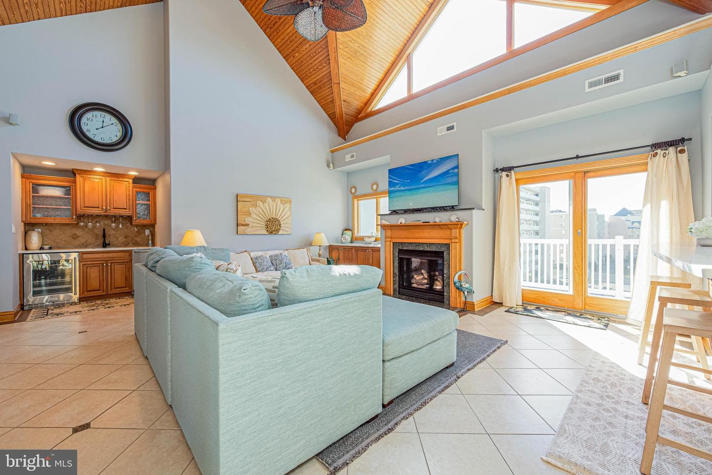 6301 Atlantic Avenue #403 photo 8